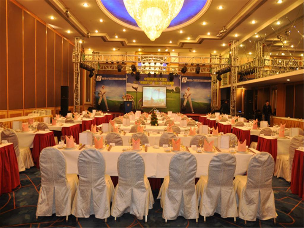 Regency Hotel שנטאו מראה חיצוני תמונה