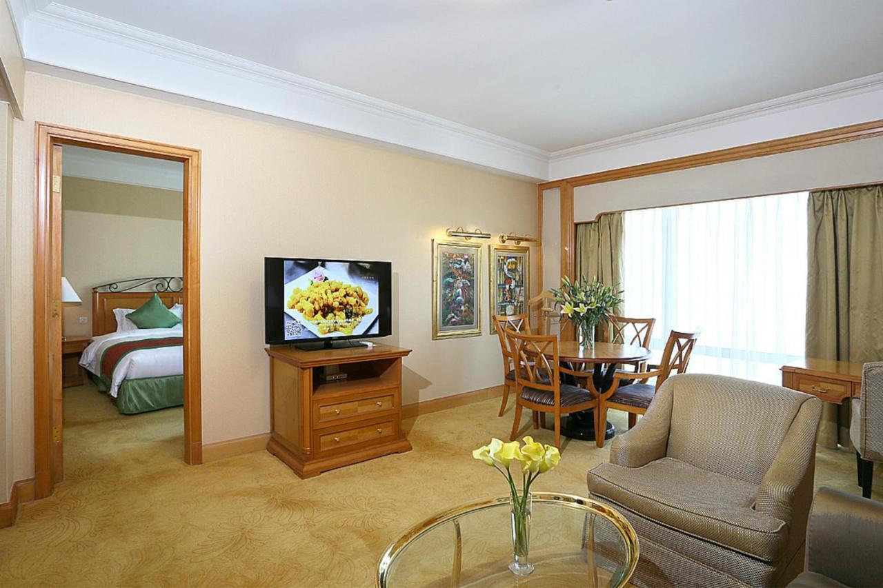 Regency Hotel שנטאו מראה חיצוני תמונה