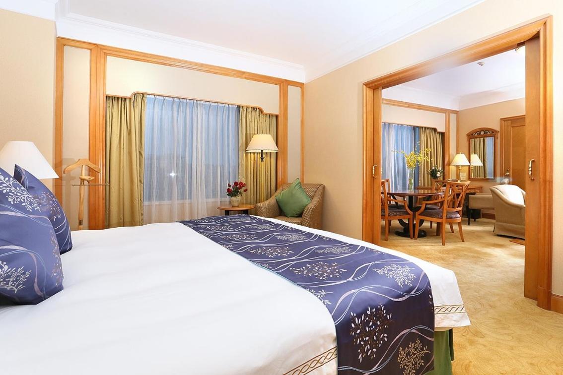 Regency Hotel שנטאו מראה חיצוני תמונה