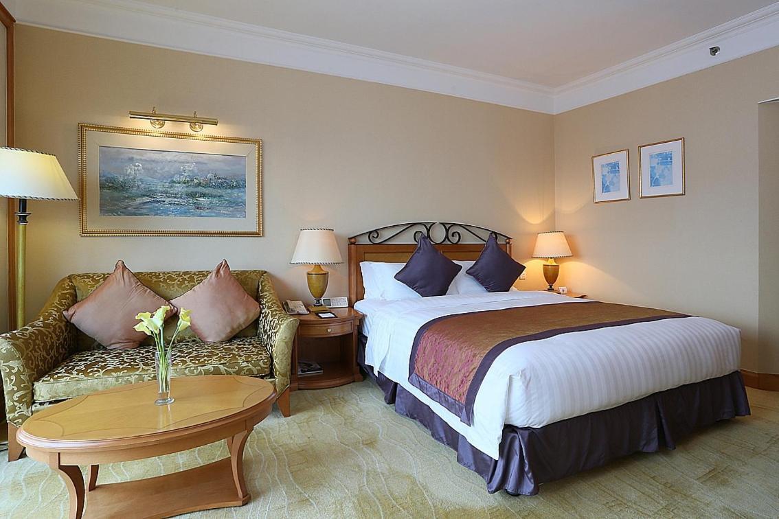 Regency Hotel שנטאו מראה חיצוני תמונה